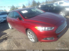 Ford Fusion Se 2013 Red 2.5L