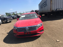 Volkswagen Jetta S/Se/R-Line 2019 Red 1.4L
