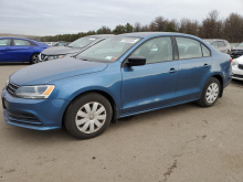 Volkswagen Jetta Base 2015 Blue 2 L