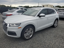 Audi Q5 Premium Plus 2019 White 2.0L