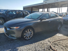 Mazda 3 Preferred 2019 Gray 2.5L 
