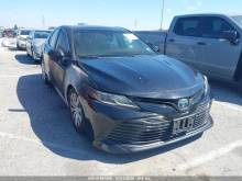 Toyota Camry Hybrid Le 2018 Black 2.5L 