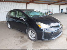 Toyota Prius V Two 2015 Black 1.8L 