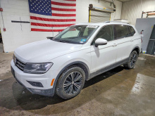 Volkswagen Tiguan Se 2018 White 2.0L