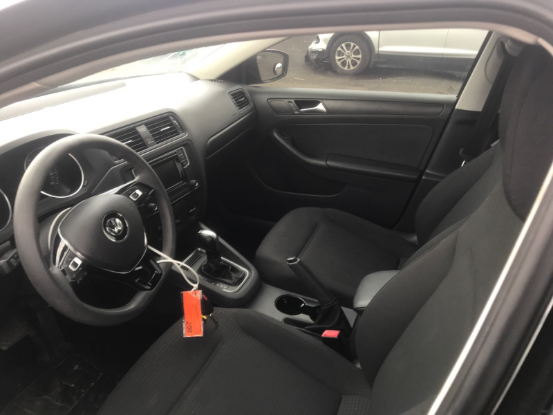 Volkswagen Jetta S 2016 Gray 1.4L 4