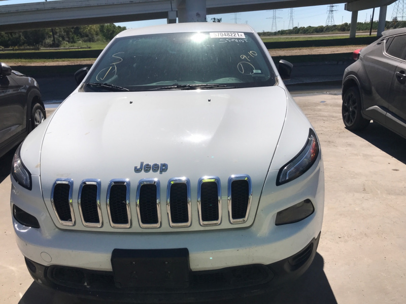  Jeep Cherokee Sport 2015 White 2.4L 4