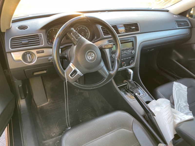 Volkswagen Passat 1.8T Wolfsburg Ed 2015