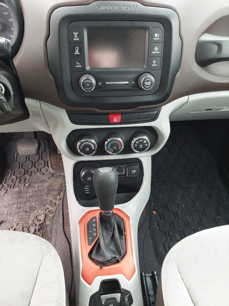 Jeep Renegade Latitude 2015 Orange 2.4L 