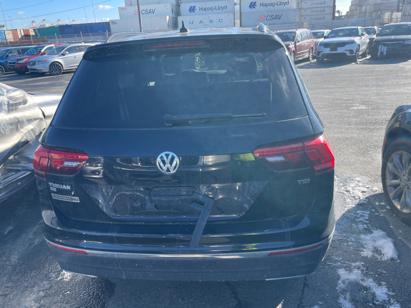 Volkswagen Tiguan Se 2018 Black 2.0L 4
