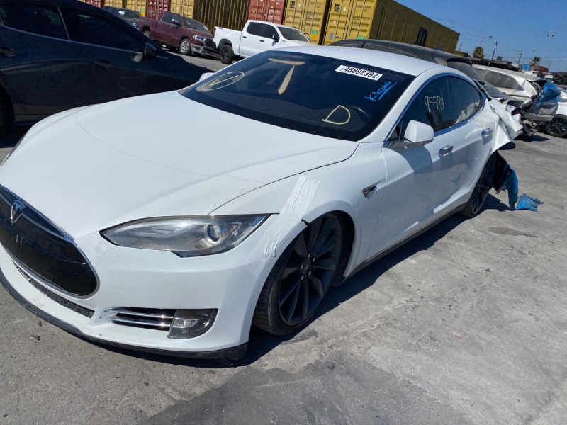 Tesla Model S 2012 P85 White