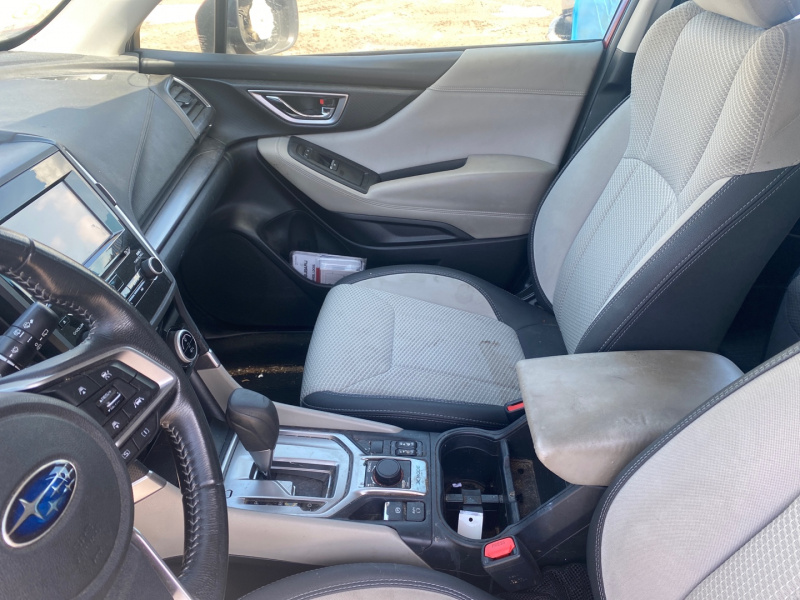 Subaru Forester Premium 2019 Maroon 2.5L