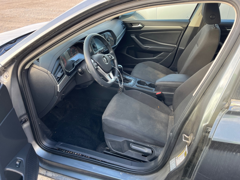 Volkswagen Jetta S 2019 Gray 1.4L