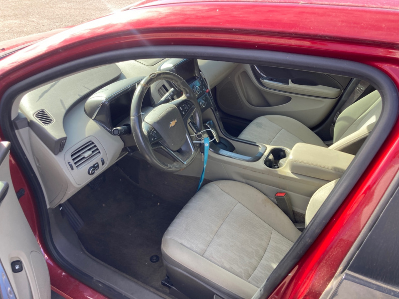 Chevrolet Volt 2014 Red 1.4L