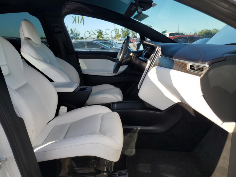 Tesla Model X 90D 2016 White DUAL