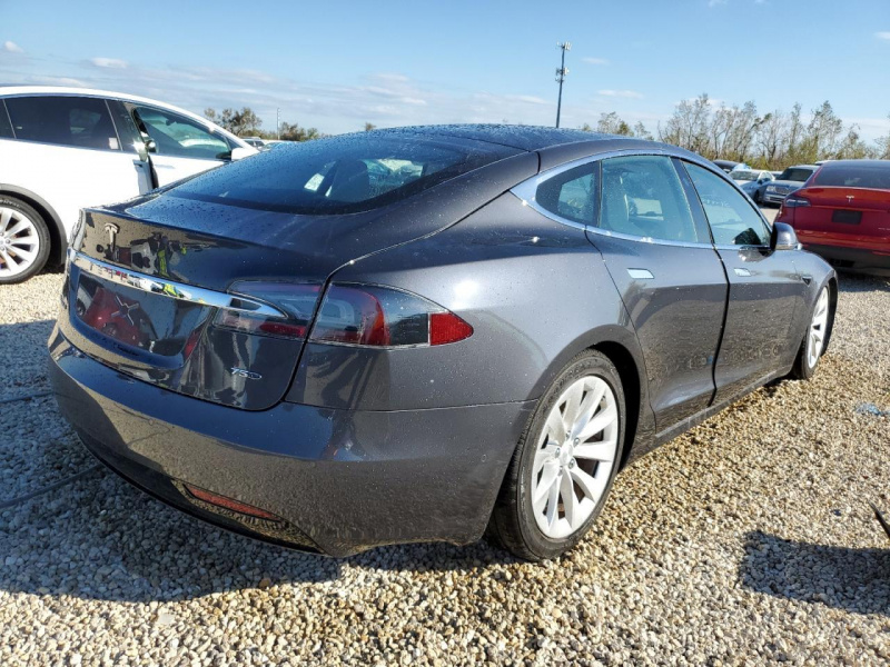 Tesla Model S 2018 75D 