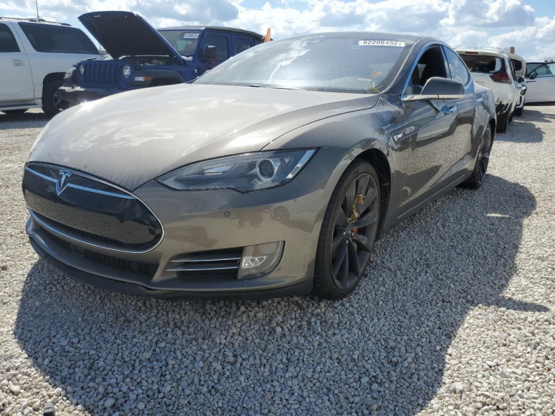Tesla Model S P85D 2015 Gray