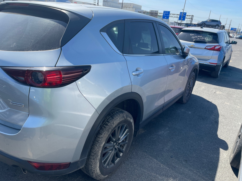 Mazda Cx-5 Sport 2018 Silver 2.5L