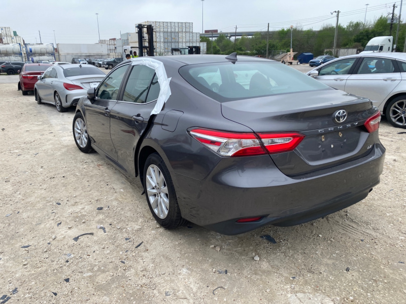 Toyota Camry Le/Se/Xle/L 2019 Gray 2.5L 