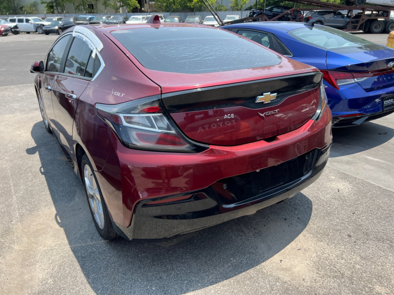 Chevrolet Volt Premier 2017 Red 1.5L