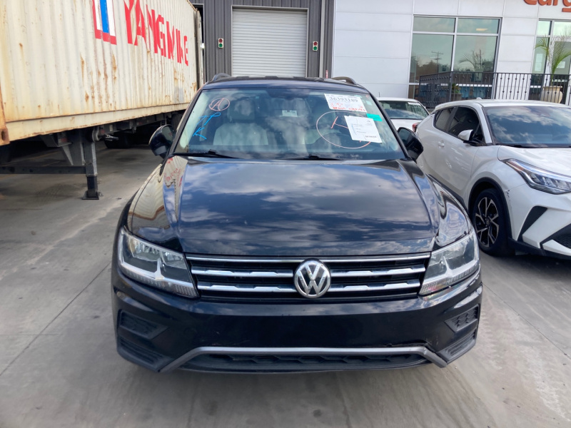 Volkswagen Tiguan Se/Sel/Sel R-Line 2019 Black 2.0L