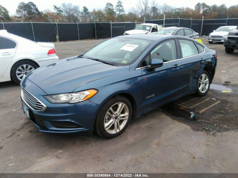 Ford Fusion Hybrid Se 2018 Blue 2.0L