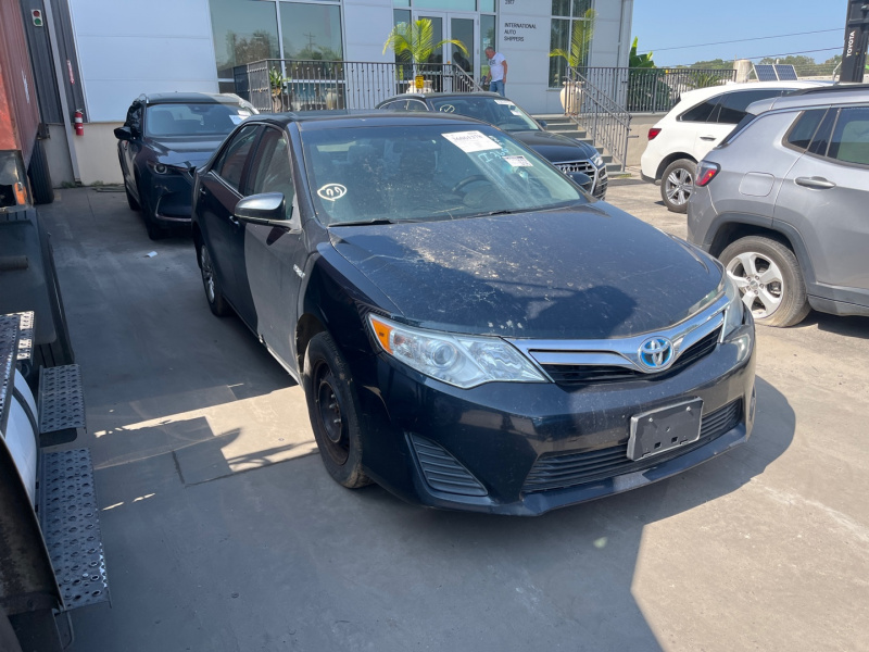 Toyota Camry Hybrid Le/Xle/Se Limited Edition 2014 Blue 2.5L