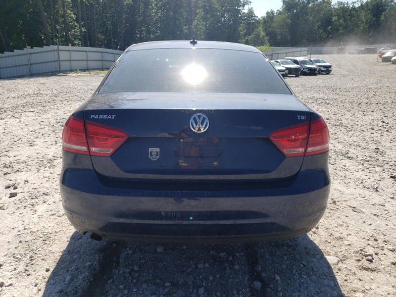 Volkswagen Passat S 2014 Blue 1.8L