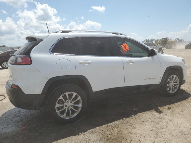Jeep Cherokee Latitude 2019 White 2.4L