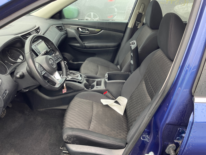 Nissan Rogue Sv 2018 Blue 2.5L