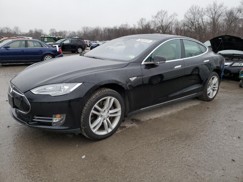 Tesla Model S 2014 Black