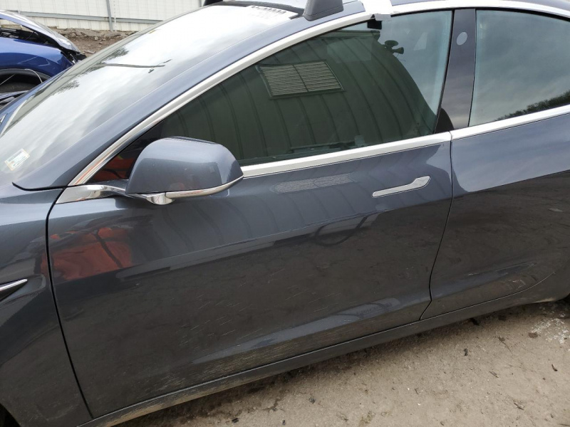 Tesla Model 3 2019 Gray