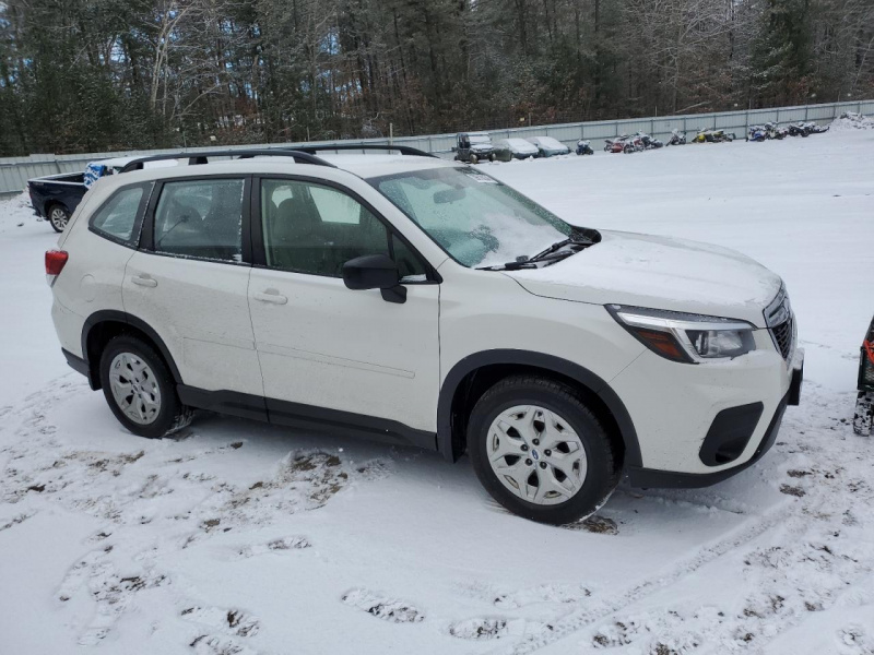 Subaru Forester 2020 White 2.5L 