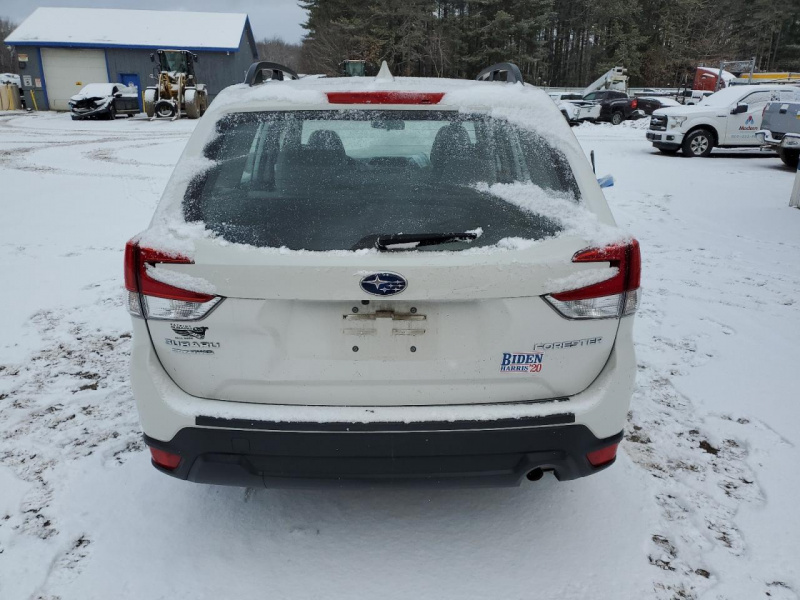 Subaru Forester 2020 White 2.5L 