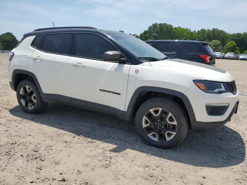 Jeep Compass Trailhawk 2018 White 2.4L