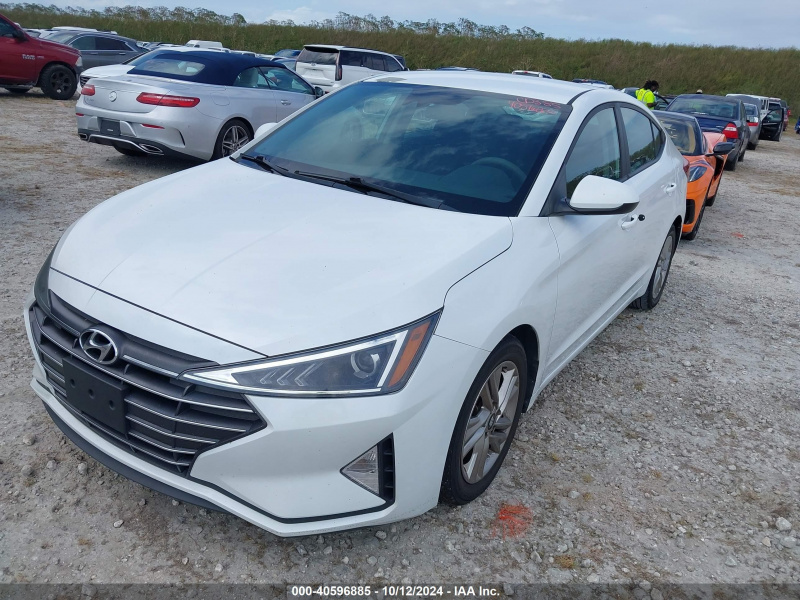 Hyundai Elantra Sel 2020 White 2.0L