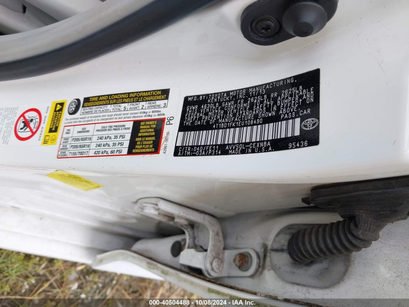 Toyota Camry Hybrid Le 2014 White 2.5L