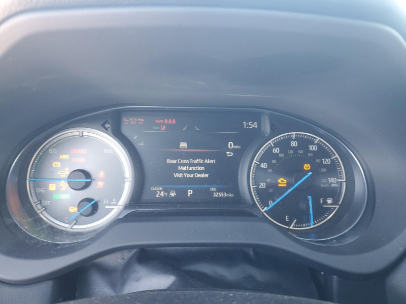 Toyota Venza Le 2021 Red 2.5L