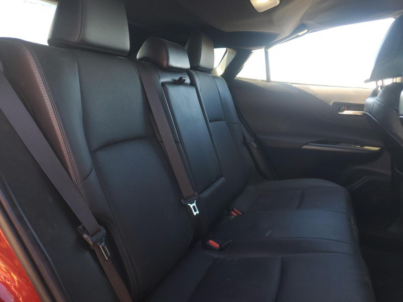 Toyota Venza Le 2021 Red 2.5L