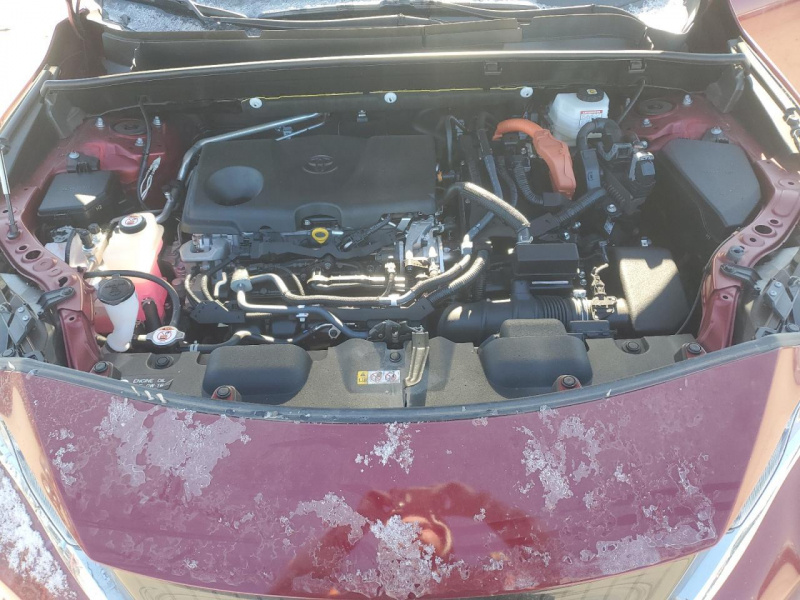 Toyota Venza Le 2021 Red 2.5L