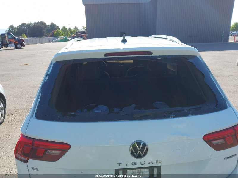 Volkswagen Tiguan 2.0T Se/2.0T Wolfsburg Edition 2024 White 2.0L