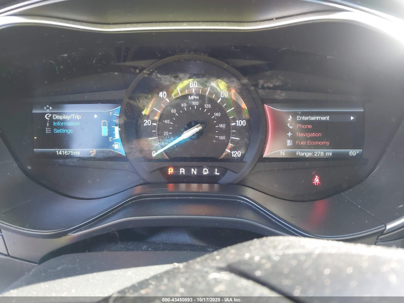 Ford Fusion Hybrid Titanium 2019 Gray 2.0L