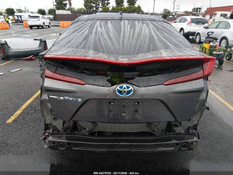 Toyota Prius Prime Premium 2017 Gray 1.8L