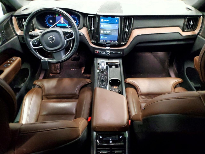 Volvo Xc60 B6 Inscription 2022 Blue 2.0L