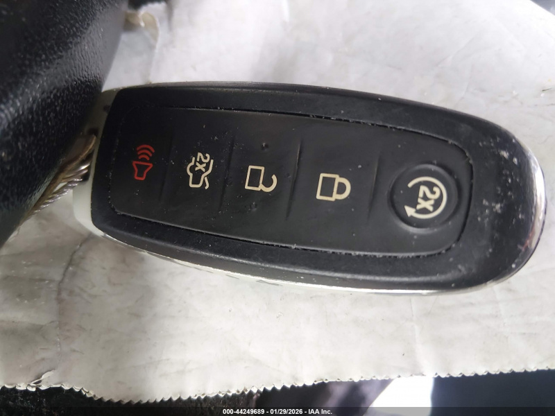 Ford Escape Titanium 2017 Black 2.0L