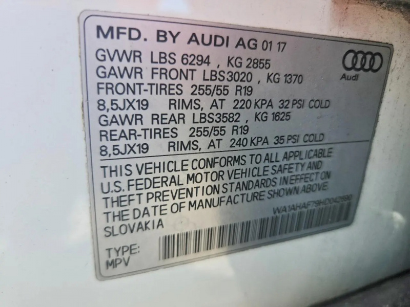 Audi Q7 Premium 2017 White 2.0L