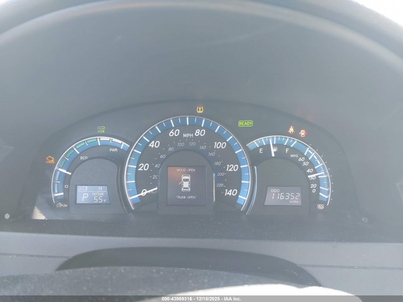 Toyota Camry Hybrid/Le/Xle 2014 Gray 2.5L