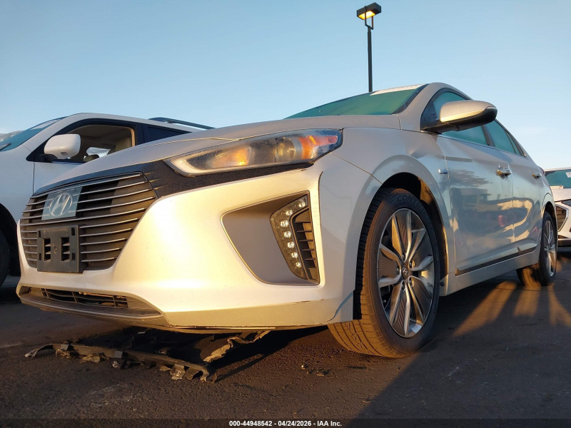 Hyundai Ioniq Hybrid Limited 2017 Silver 1.6L