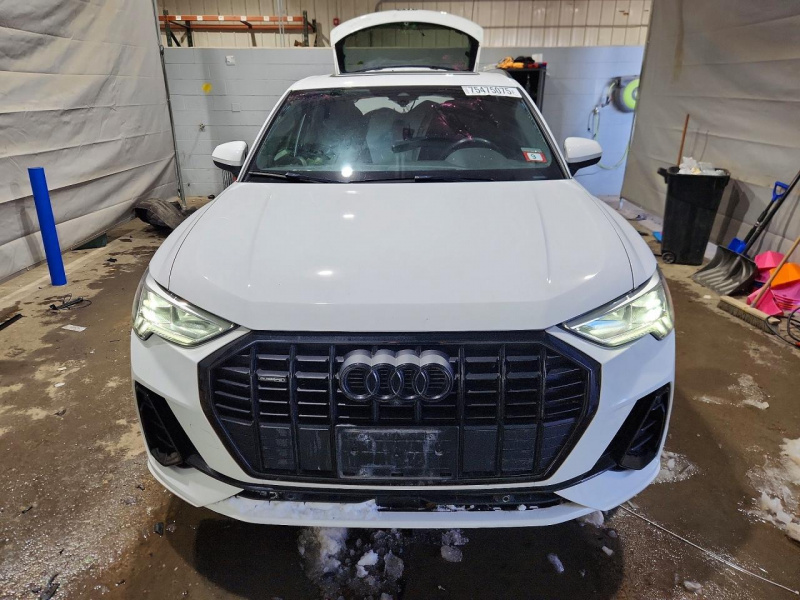 Audi Q3 Premium Plus S Line 45 2022 White 2.0L