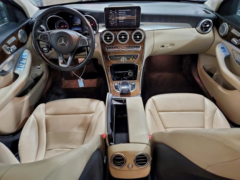 Mercedes-Benz C 300 4Matic 2017 Silver 2.0L