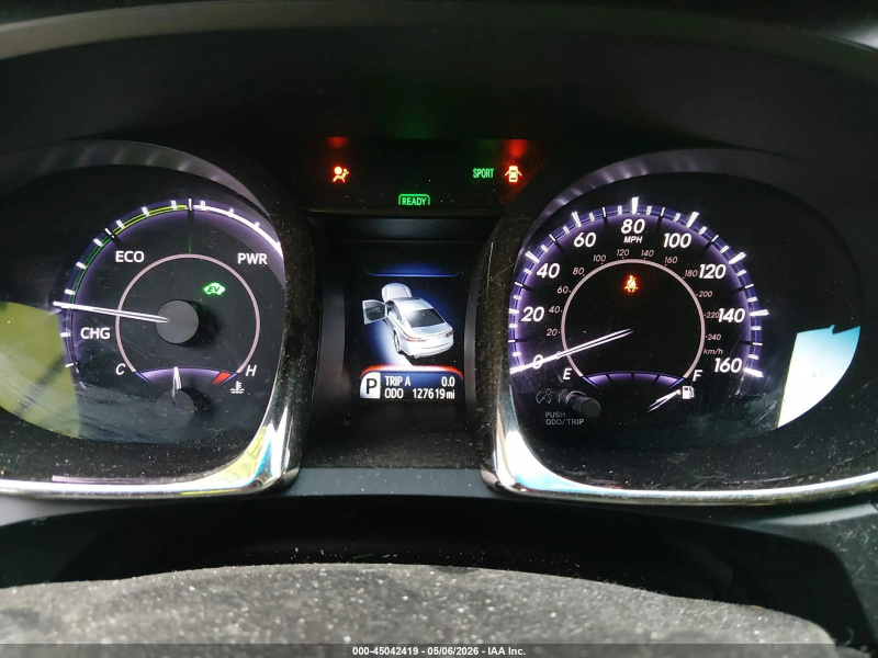 Toyota Avalon Hybrid Limited 2014 Maroon 2.5L